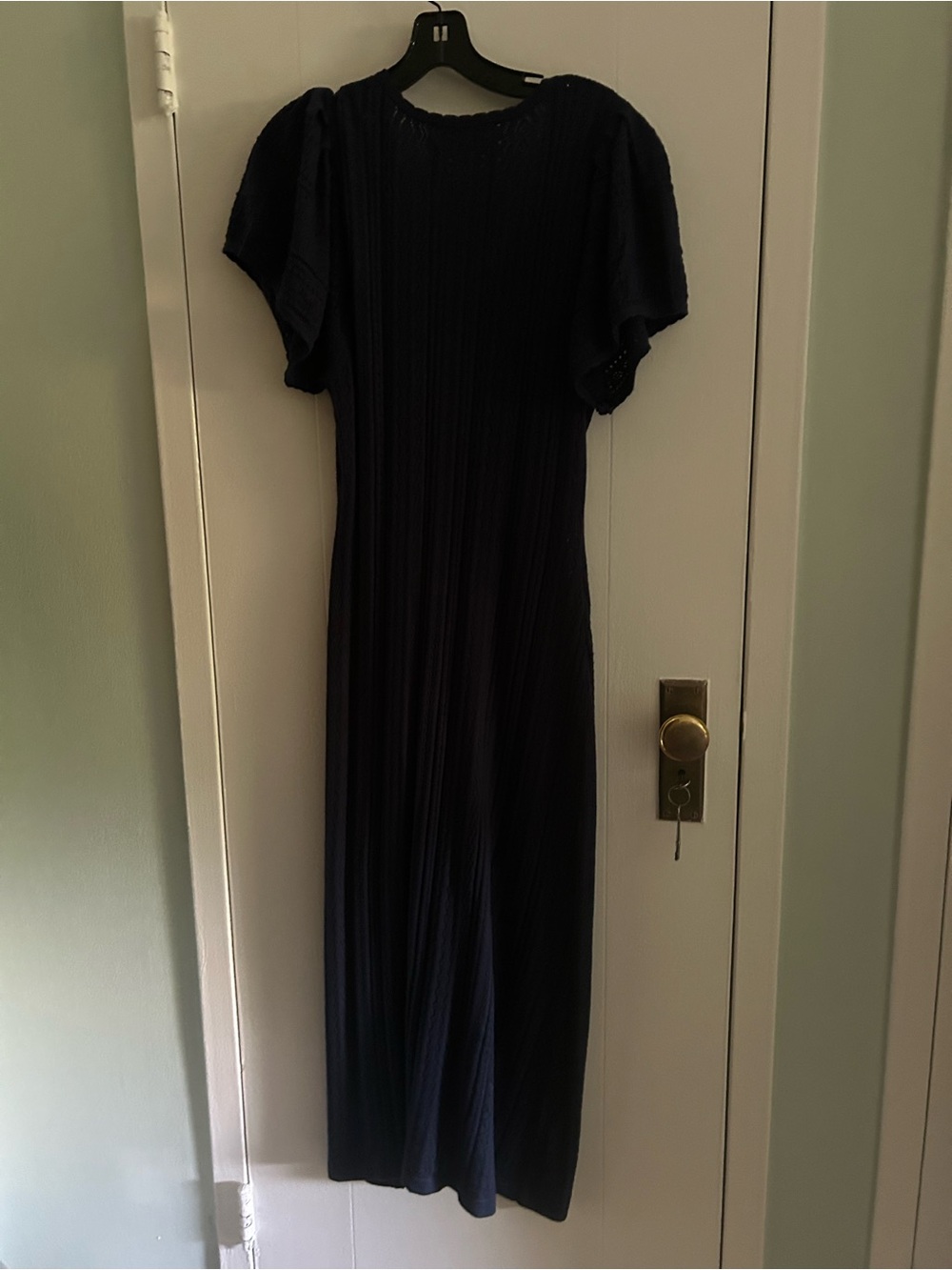 Classic Navy Pointelle Midi Dress with 
V-neck and Flutter Sleeves Size S/P